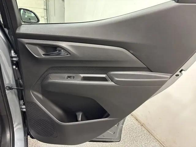 2027 Chevrolet Bolt LT FWD