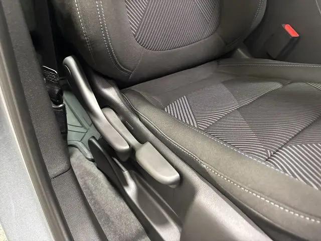 2027 Chevrolet Bolt LT FWD