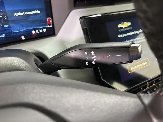 2027 Chevrolet Bolt LT FWD