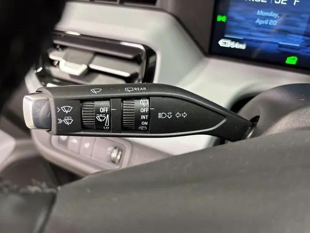 2027 Chevrolet Bolt LT FWD