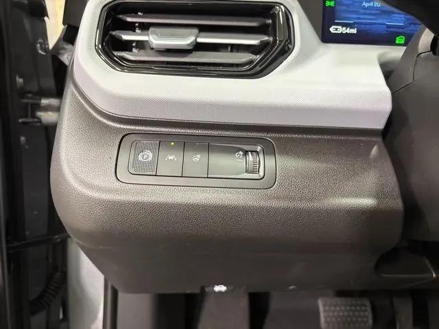 2027 Chevrolet Bolt LT FWD