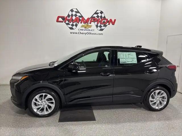 2027 Chevrolet Bolt LT FWD