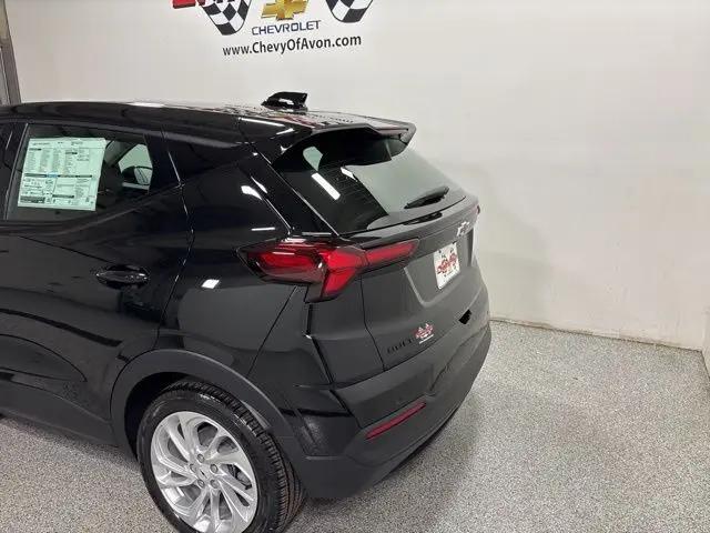 2027 Chevrolet Bolt LT FWD