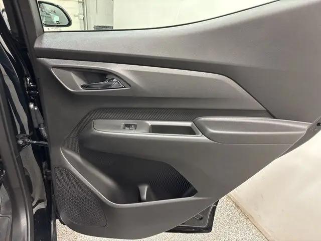 2027 Chevrolet Bolt LT FWD