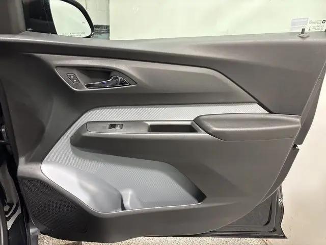 2027 Chevrolet Bolt LT FWD