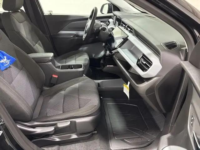 2027 Chevrolet Bolt LT FWD