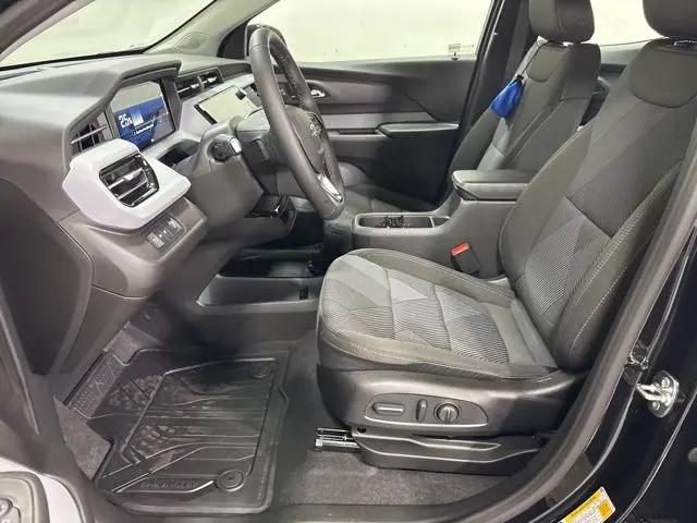 2027 Chevrolet Bolt LT FWD