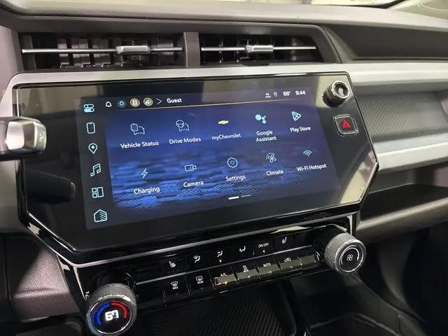 2027 Chevrolet Bolt LT FWD