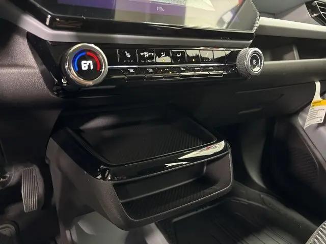 2027 Chevrolet Bolt LT FWD