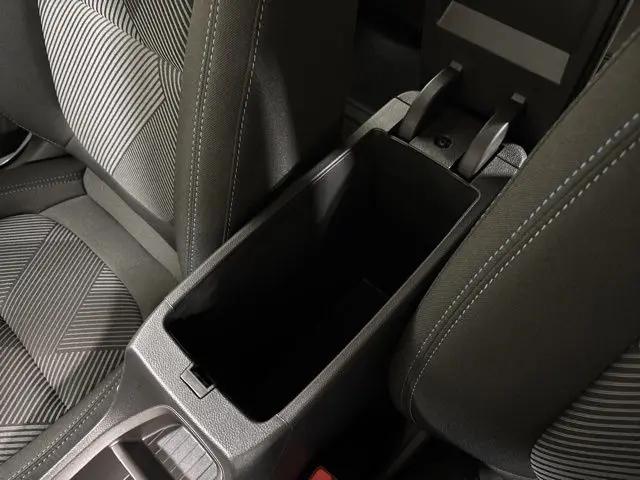 2027 Chevrolet Bolt LT FWD