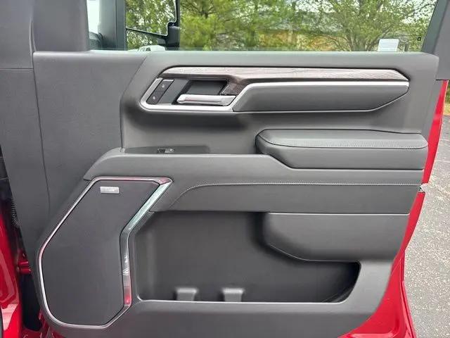 2026 Chevrolet Silverado 2500HD Crew Cab, Standard Bed, LTZ, 4WD