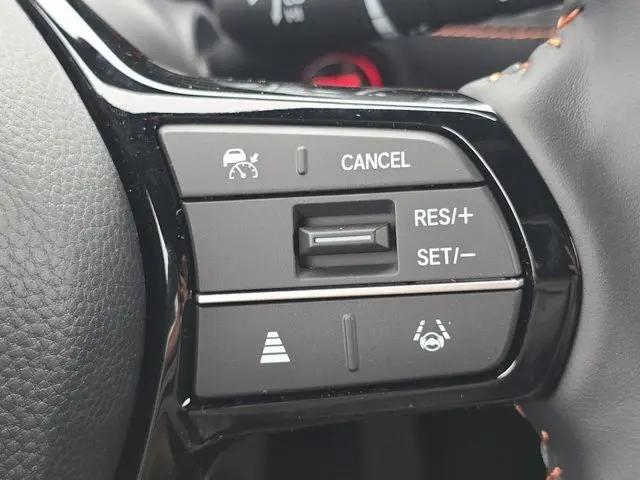 2026 Honda HR-V AWD Sport