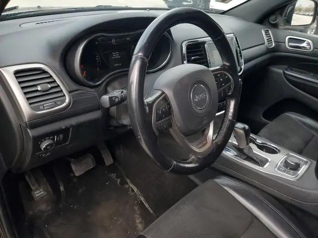 2022 Jeep Grand Cherokee Laredo X 4x4