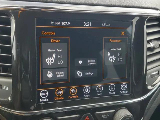 2022 Jeep Grand Cherokee Laredo X 4x4