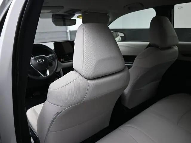 2025 Toyota Corolla Cross LE