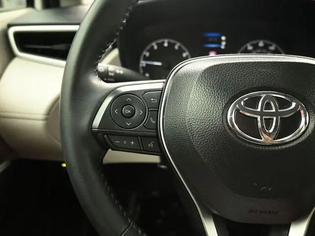 2025 Toyota Corolla Cross LE