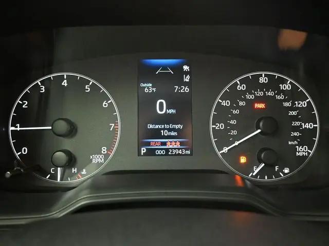2025 Toyota Corolla Cross LE