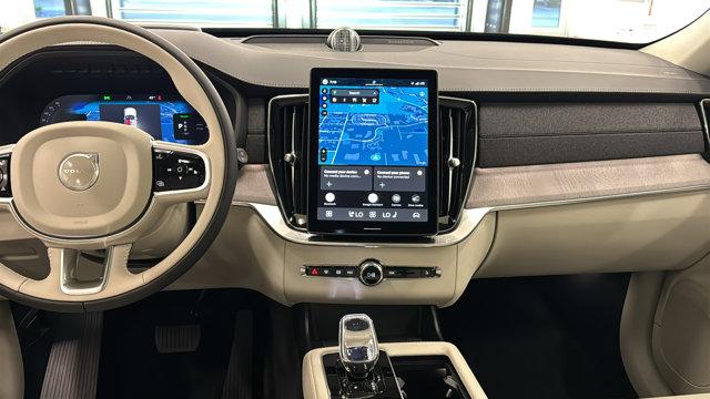 2026 Volvo XC90 Plug-In Hybrid Ultra Dark Theme, T8 AWD, Electric/Gasoline, 7 Seats