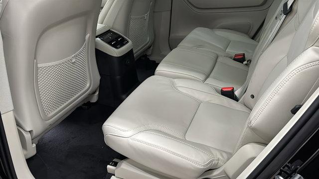 2026 Volvo XC90 Plug-In Hybrid Ultra Dark Theme, T8 AWD, Electric/Gasoline, 7 Seats