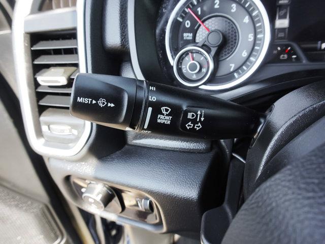 2022 Ram 1500 Big Horn Crew Cab 4x4 5'7" Box