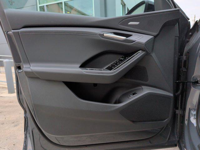 2027 Audi Q6 e-tron Premium Plus