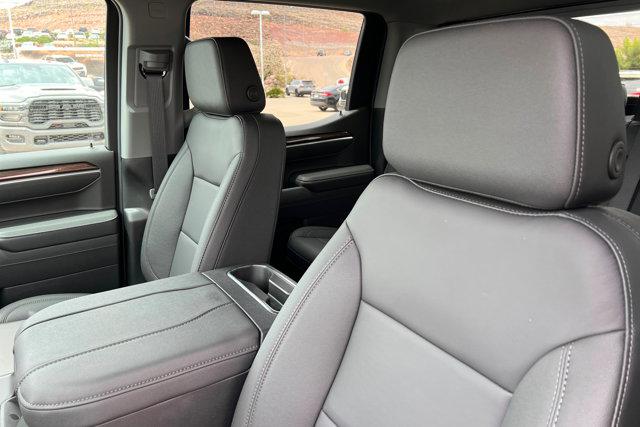 2026 Chevrolet Silverado 1500 4WD Crew Cab Short Bed RST