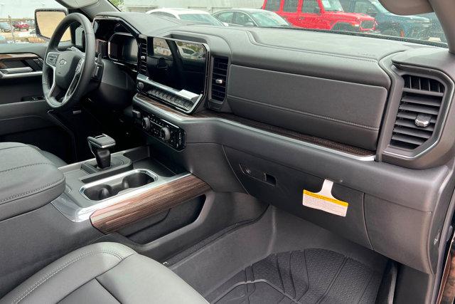 2026 Chevrolet Silverado 1500 4WD Crew Cab Short Bed RST