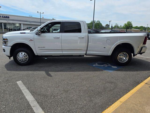 2026 RAM 3500 RAM 3500 LIMITED CREW CAB 4X4 8 BOX 2026 RAM 3500 RAM 3500 LIMITED CREW CAB 4X4 8 BOX