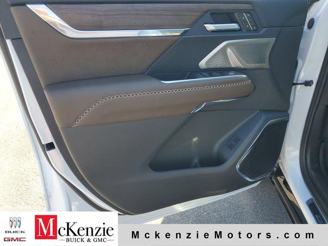2026 GMC Acadia Denali Ultimate FWD