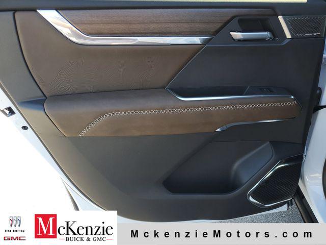 2026 GMC Acadia Denali Ultimate FWD