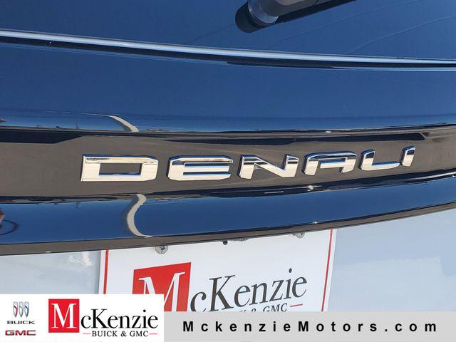 2026 GMC Acadia Denali Ultimate FWD