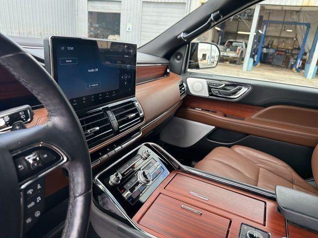 2024 Lincoln Navigator Reserve L