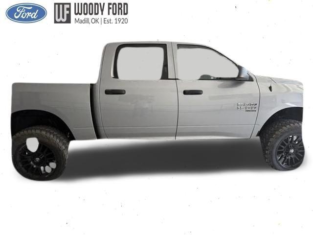 2024 Ram 1500 Classic Warlock Crew Cab 4x4 5'7" Box
