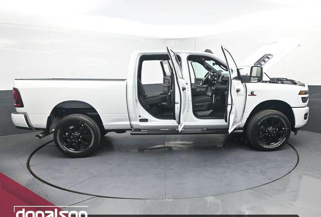 2026 Ram 2500 Black Express Crew Cab 4x4 6'4" Box