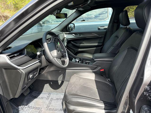 2025 Jeep Grand Cherokee L Altitude X 4x4