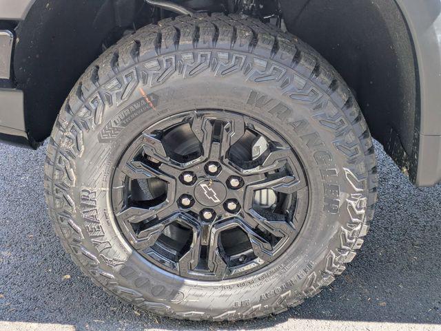 2026 Chevrolet Silverado 1500 4WD Crew Cab Short Bed ZR2