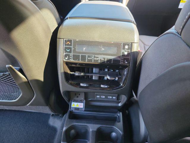 2026 Jeep Grand Cherokee L Limited Reserve 4x4
