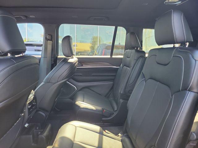 2026 Jeep Grand Cherokee L Limited Reserve 4x4
