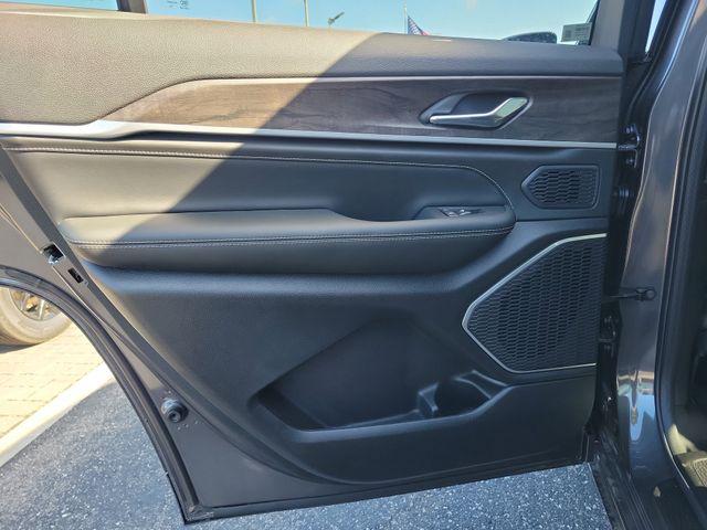2026 Jeep Grand Cherokee L Limited Reserve 4x4