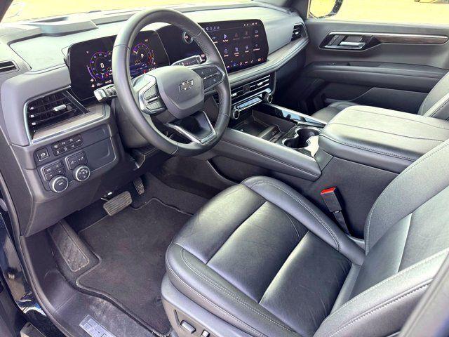 2025 Chevrolet Suburban 4WD Z71