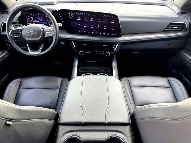 2025 Chevrolet Suburban 4WD Z71