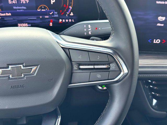 2025 Chevrolet Suburban 4WD Z71