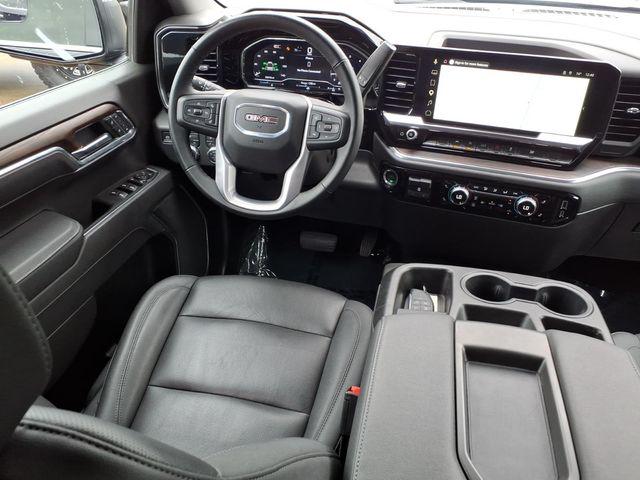 2025 GMC Sierra 1500 4WD Crew Cab Short Box SLT