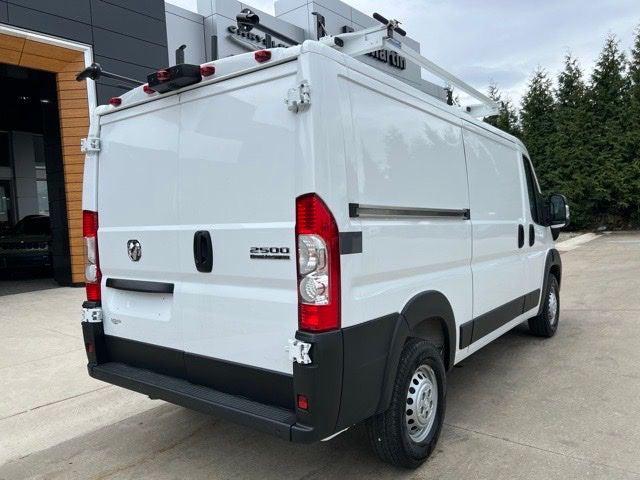2025 Ram ProMaster 2500 Cargo Van Tradesman Low Roof 136" WB w/Pass Seat