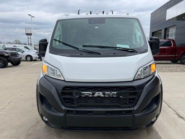 2025 Ram ProMaster 2500 Cargo Van Tradesman Low Roof 136" WB w/Pass Seat