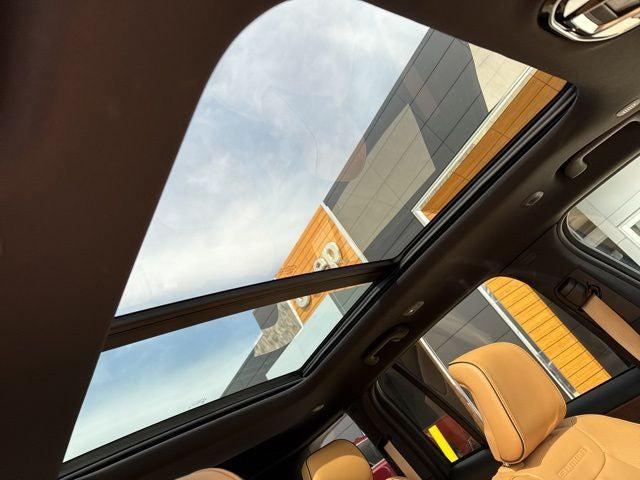 2024 Jeep Grand Cherokee Summit 4x4