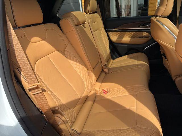 2024 Jeep Grand Cherokee Summit 4x4