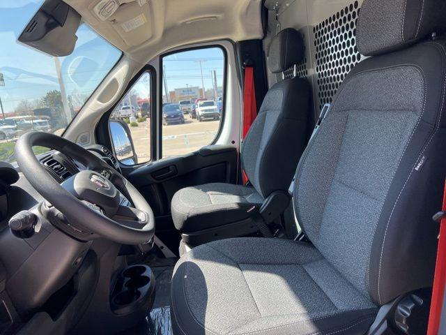 2025 Ram ProMaster Cargo Van Tradesman Super High Roof 159" WB EXT w/Pass Seat