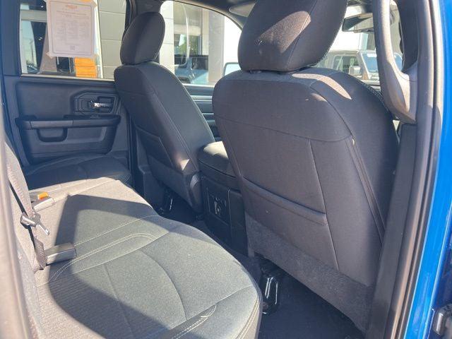 2024 Ram 1500 Classic Warlock Quad Cab 4x4 6'4" Box