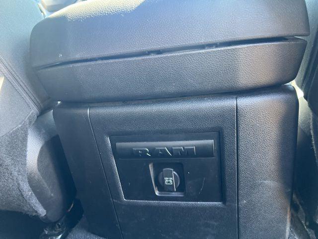 2024 Ram 1500 Classic Warlock Quad Cab 4x4 6'4" Box